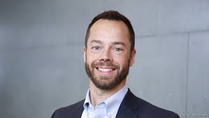 Polaris Inc.'s Jed Leonard receives 40 Under 40 award