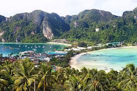 The beach is 100 metres away. Where To Stay In Phi Phi Islands Thailand Best Hotels Hostels