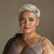 I want your opinion about this lady cut!