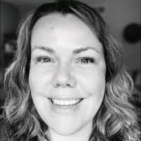 Jenna Rinehart's Instagram, Twitter & Facebook