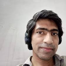 Sajal aly makes perfect couple with which actress more?