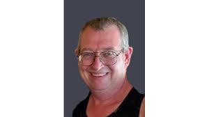 Everett Steves Obituary