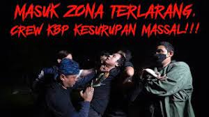 Untuk membahas topik perihal mengenai l hal ini. Biodata Lengkap Fahmi Nasrullah Tiktok Viral Kesurupan Informasi Teknologi Com