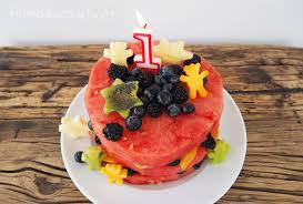 Weitere ideen zu wassermelone, melone, wassermelone ideen. Mehrstockige Wassermelonentorte Zum Ersten Geburtstag Fit Glucklich