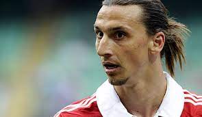 Vandals cut off nose of zlatan ibrahimovic's statue in malmo ap malmo, sweden (ap) — the statue of swedish soccer star zlatan ibrahimovic has been the target of more vandalism. Sturmer Soll Am Mittwoch Vorgestellt Werden