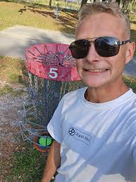 Aced hole 1 short tee Lincoln Park