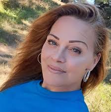 Karin Guy's Instagram, Twitter & Facebook