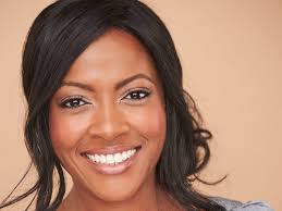 Rising Star Jeneen Robinson of Saponi Star Productions On The Five Things  You Need To Shine In The Entertainment Industry