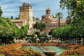 A great cultural reference point in europe, this ancient city has been declared a world heritage site and contains a mixture of the diverse cultures that have settled it throughout history. Cordoba Camii Ve Cordoba Seyahat Rehberi Cokgezenadam Com