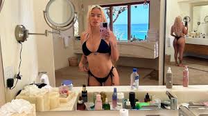 Se filtraron imágenes de Karol G en bikini disfrutando de sus vacaciones -  Infobae