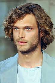 How To Style Mid Length Curly Hair For Men Fashionising Com Long Hair Styles Men Medium Hair Styles Wavy Hair Men