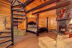 Whether you're seeking a quiet country chalet in the smoky mountains, a charming cabin on the tennessee river or a spacious home with a private pool and jacuzzi in the city, you'll find these choices and more. Honeymoon Hills Lover S Loft