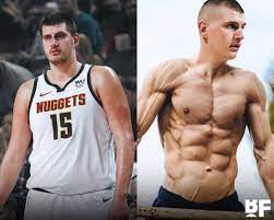 He lives in manhattan with his wife and children. Nuggets President Tim Connelly On Nikola Jokic He Is Beach Ready He Has Abs Fadeaway World