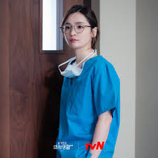Nonton hospital playlist 2 sub indo, streaming drama korea terbaru gratis download film korea full movies subtitle indonesia. Jeon Mi Do Returns As Neurosurgery Professor In New Stills From Hospital Playlist 2 Kdramapal Gossipchimp Trending K Drama Tv Gaming News