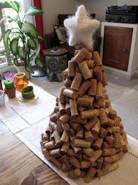 Alberi di natale decorativi realizzati con il fai da te. Idee Originali Per Alberi Di Natale Fai Da Te