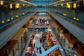 تسوق لدينا السوق الحرة الآن. Dubai Airport Dubai Airport Dubai International Airport Dubai Shopping