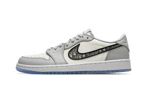 Air Jordan 1 Low Dior Cn8608 002 2021 Air Jordans Air Jordan Shoes Dior Shoes