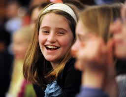 Students delighted by wild animals at 'Maury'