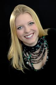Customer Paradigm Professional Headshots Photo Studio Customer Paradigm The best backgrounds for headshot photos are simple with good lighting. customer paradigm