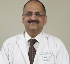 Bora is an expert in arthrosporic surgeries of knee, shoulder, ankle and sports medicine. Orthopaedics Doctor Best Orthopedic Doctor Surgeon Specialist In India Max Hospital