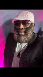 From Baltimore To L.A.‼️(LETS RUN 🏃🏾 IT UP) . . . Can Yall 👉🏾Feel  Me?!?! @2raree @rodlee1200 #unclegrandpaonone #baltimoreclub #phillyclub  #viralreels #bmorethandance #viralreels