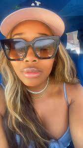 Discount code: NOBAGS 30% off. , Respectfully,, Yandy Yams