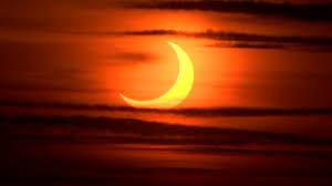 Jun 04, 2021 · the annular eclipse path extends from the northern fringe of lake superior up to hudson bay, then arcs northwest over greenland and the north pole, where lucky polar bears and seals will experience 2 minutes, 36 seconds of annularity. Solar Eclipse June 2021 Ring Of Fire Lights Up Sky Abc13 Houston