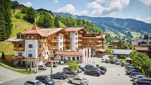 Luxuryhotel.world helps you find the best luxury hotels around the world. Hotel Die Sonne Saalbach Hinterglemm Holidaycheck Salzburger Land Osterreich