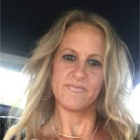 Elizabeth Maisonet's Instagram, Twitter & Facebook