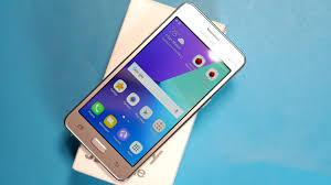 Perangkat ini mengemas 8 penyimpanan internal dan 1,5 gb ram. J2 Prime Custom Rom Download