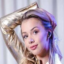 There is no information about who emma's baby's father is on the internet yet. Emma Heesters Birthday Real Name Age Weight Height Family Contact Details Boyfriend S Bio More Notednames