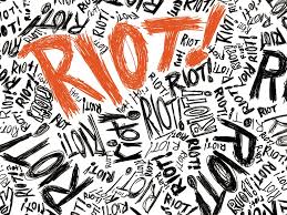 Black And White Graffiti Wallpaper Pin On Revelry