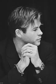 Black Actors In Their 30s 2020 Pin De M P Arrereh En Futuros Esposos En 2020 Chris Hemsworth Hemsworth Pataky