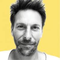 200+ perfiles de «Brayer»