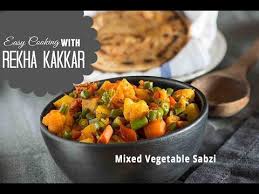 Mixed Vegetable Sabji Sabzi Is Incredibly Healthy And Delicious Indian Curry Made With A Medley Of Mix Vege Sabzi Recipe Mixed Vegetables Mix Vegetable Recipe