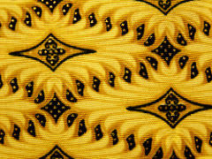 Sebagian besar pola ini memiliki ragam biasanya corak ayam puger dipakai pada batik banyumas, tapi beberapa batik garutan memakai motif yang sama, berpadu dengan ragam hias. Macam Macam Corak Seni Rupa Indonesia Vorvit