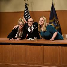 That includes kenan thompson (18), kate mckinnon (10), aidy bryant (9), cecily strong (9), colin jost (8), beck bennett (8), kyle mooney (8), michael che (7). Snl Cecily Strong S A Perfectly Unhinged Melissa Carone Trump Star Witness Vanity Fair