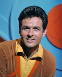 How many of you grew up with Lost in Space? Who was your favorite? Mine was  Mark Goddard AKA Don West.