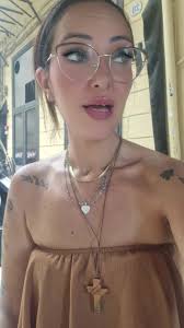 Video di Emanuela manu (@emanuelamanulorit) con suono originale