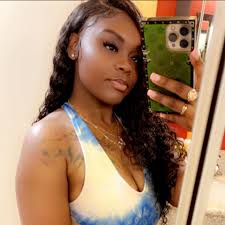 I just wanna be next to my man right now. We do everything together, and  it's only been 3 days but it feel like forever. I haven't heard your voice,  haven't felt