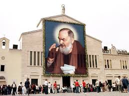 Don't cry for me pietrelcina. Stigmata Und Glassarg 50 Todestag Von Padre Pio Religion Orf At