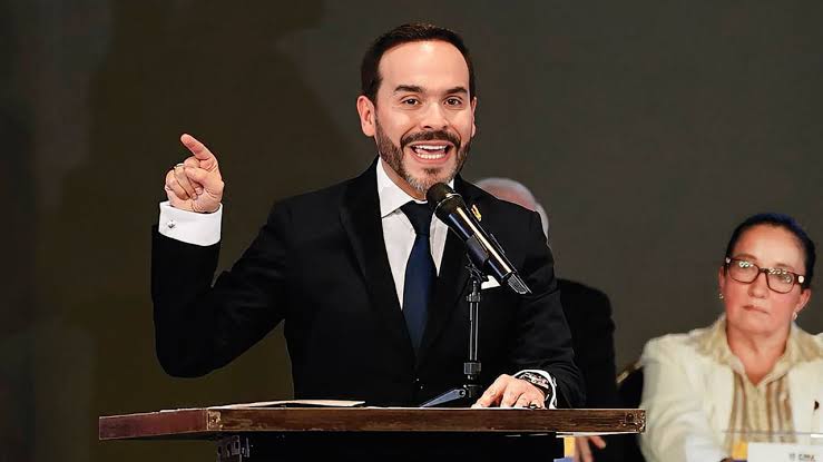 Abelardo de la Espriella se dirigirá a los colombianos este lunes a las  8:00 de la noche - Semana