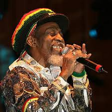 Stream Reggie Hancock music