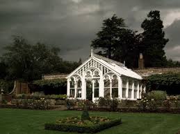 Pin By Silvia On Stunning Places Spaces Castle Garden Garden Show England Photography