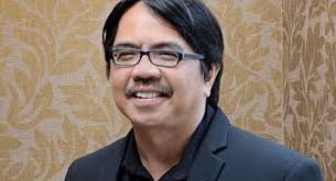 Ade armando tetap ngotot tidak menyebar gambar hoax atawa fitnah terkait penyebaran meme habaib karena yang lebih menarik buat saya adalah fenomena murtadnya ribuan anak muda arab. Soal Uu Jaminan Produk Halal Ade Armando Uu Yang Lahir Karena Mabuk Agama