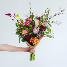 Commandez des fleurs et des plantes en ligne? Livraison De Fleurs A Domicile 6 Boutiques En Ligne A Connaitre Marie Claire