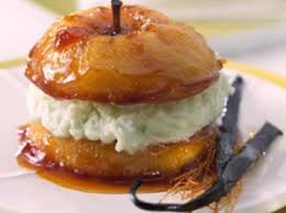 Fondant Aux Pommes Facile Et Pas Cher Recette Sur Cuisine Actuelle Recette Pomme Pommes Caramelisees Recette