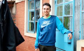 En la carrera femenina la situación es similar. Swisscommunity Julien Wanders An African Running Style For A World Record Performance