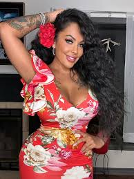 TW Pornstars - Nina Mercedez. Twitter. How spicy do you like it?. 8:15 PM -  17 Apr 2023