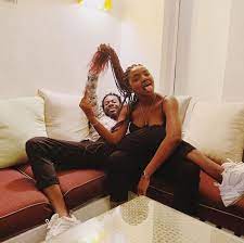Adekunle gold has slammed his wife, simi for labeling semo and gbegiri as thrash. Excited Adekunle Gold Lifts His Wife Simi After Her Epic Live Performance Austine Media